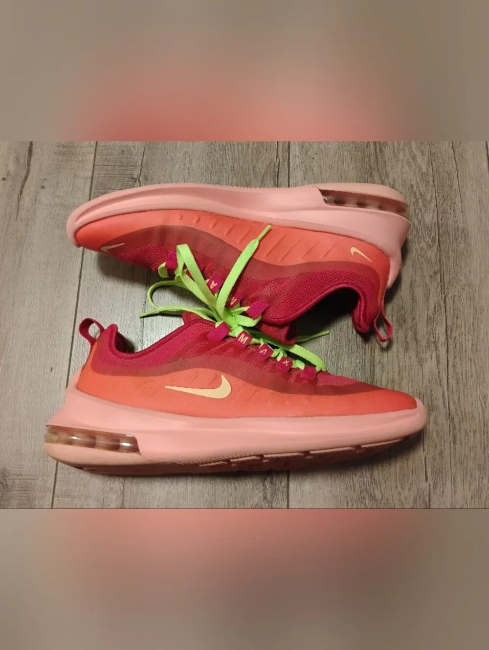 Nike Women's Air Max Axis Sneakers Running Shoes in Pink/Melon/Coral, Size 9.5 - Picture 1 of 16